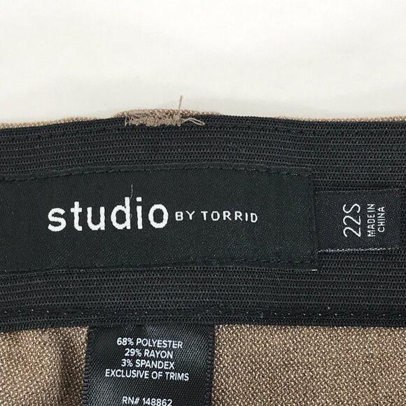 Torrid Slim Taper Studio Luxe Pant Women's Plus Size 22 Short Comfort Flex Waist - Picture 9 of 14